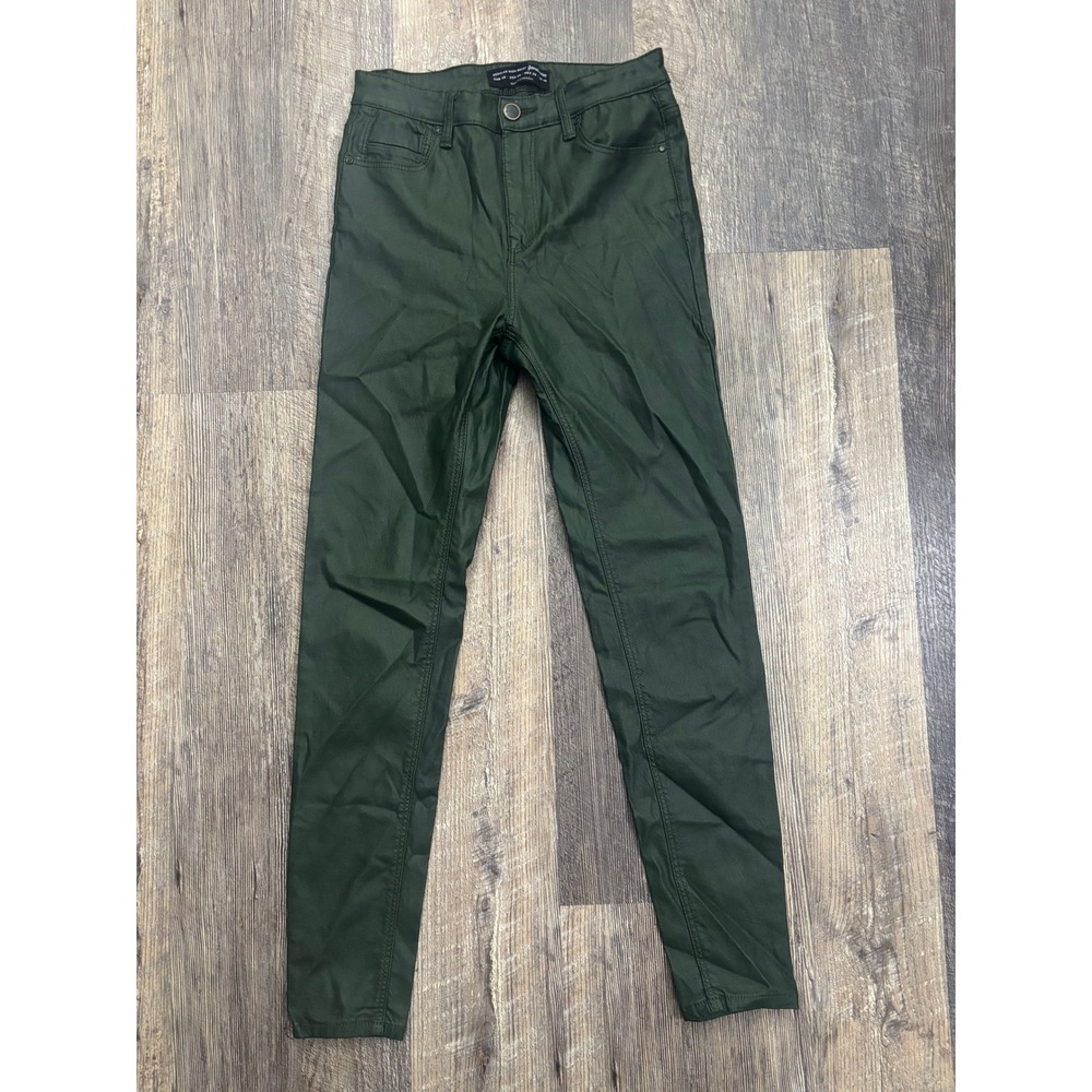 Stradivarius Women High Waisted Coated Skinny Pant Forest Green Size 6 US 28 MEX